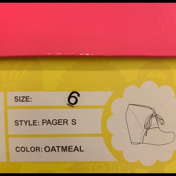 Booties - Picture 4 of 4